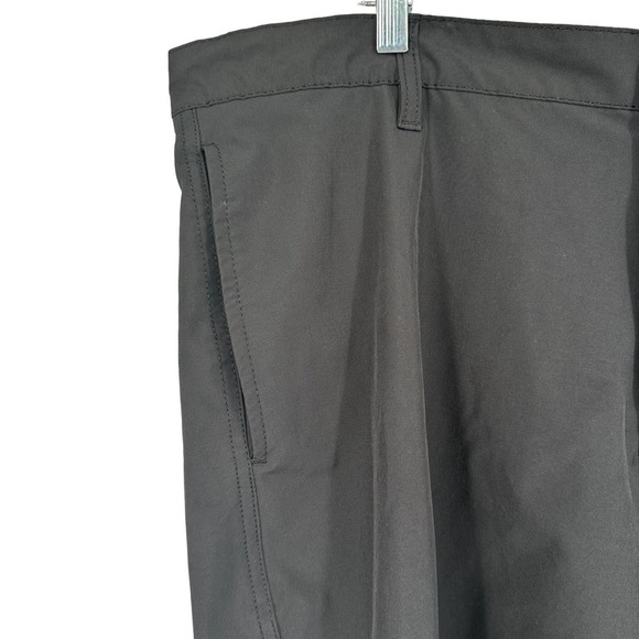 Hurley Black Golf Shorts Size 40 - Picture 5 of 9